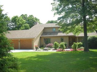 5155 Roosevelt Rd, Stevensville, MI 49127