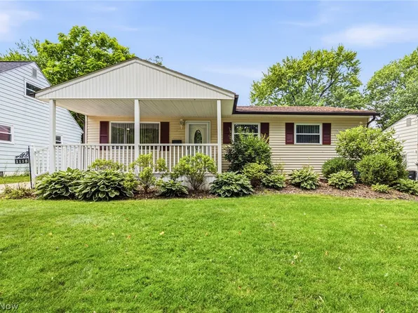 1118 Terrell Dr, Akron, OH 44313