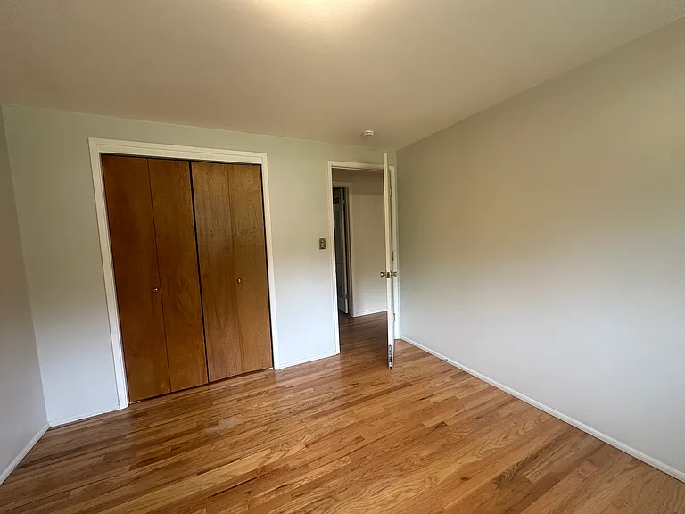 15673 SE 9th St — Photo 16