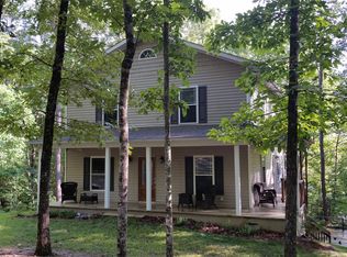 318 Big Rock Lake Rd, Pickens, SC 29671