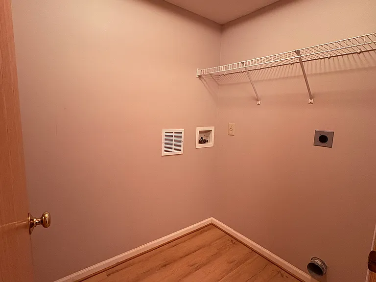 9211 Colonial Commons Dr — Photo 7
