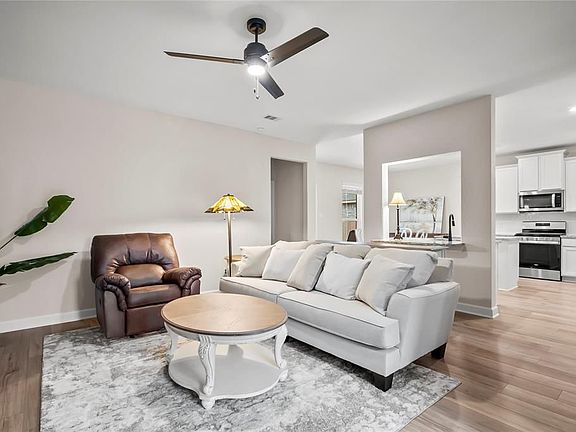 2nd image of 824 Dawn Redwood Ct