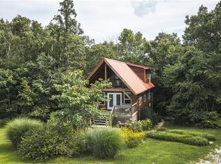 Ellen's Log Cabin, Steelville, MO 65565