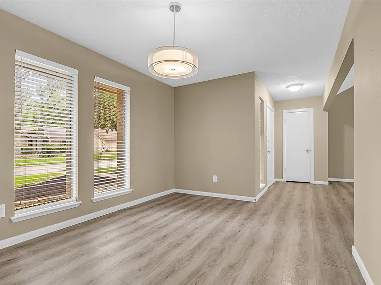 3706 Glenwood Springs Dr — Photo 14