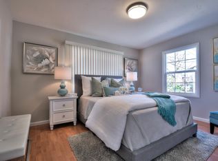 853 Sierra Vista Ave, Mountain View, CA 94043