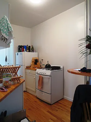 Rented by Waverly Realty Associates | media 17