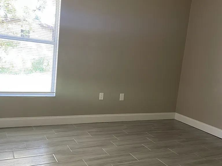5228 Bogdonoff Dr — Photo 8