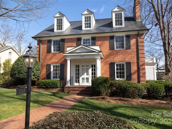1217 Belgrave Pl, Charlotte, NC 28203