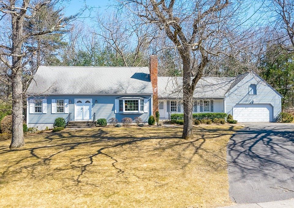360 Pinewood Dr, Longmeadow, MA 01106 Zillow