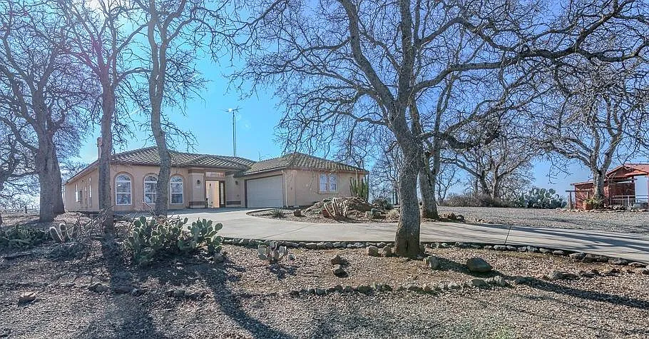 4635 Avenida Lugo S photo 1