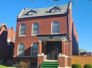 4448 Holly Ave, Saint Louis, MO 63115