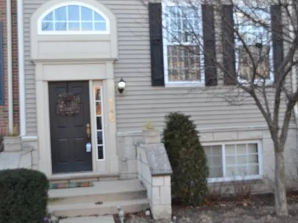 142 Willow Blvd Unit 707-C, Willow Springs, IL 60480