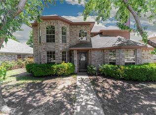 1336 Middleton Dr, Cedar Hill, TX 75104