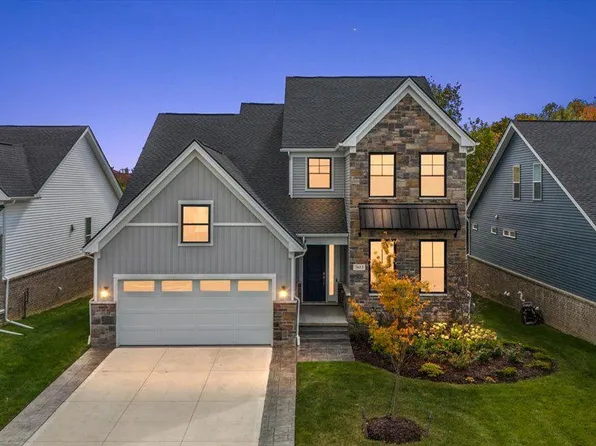 7653 Dunlap Ct, West Bloomfield, MI 48322