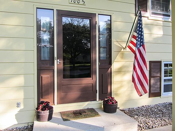 3rd image of 1003 Ridgewood Blvd