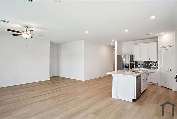 827 Sunflower Rd — Photo 5