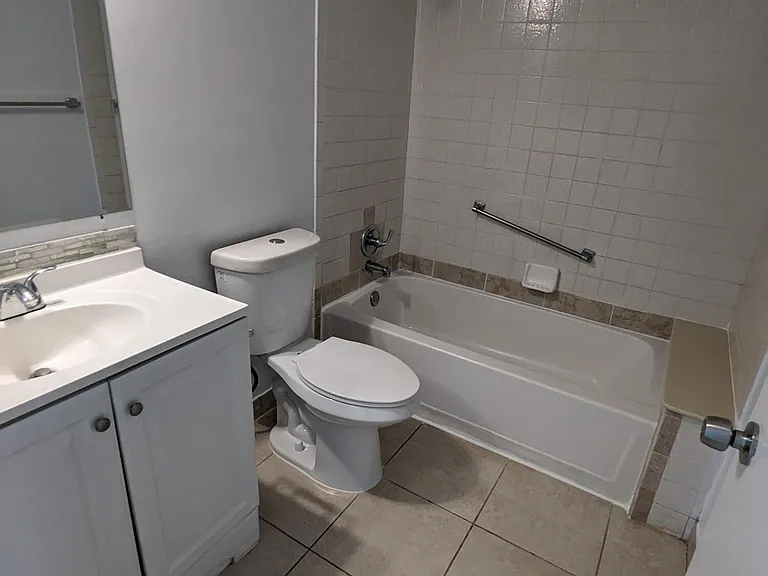 711 Sunny Pine Way #B1 — Photo 13