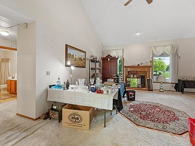 1302 N Manchester Ct, Wichita, KS 67212 | Zillow