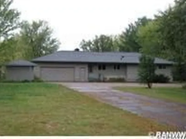 239 E Oak St, Cadott, WI 54727