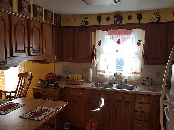 4th image of 11600 Blue Grass Farms Ln SE