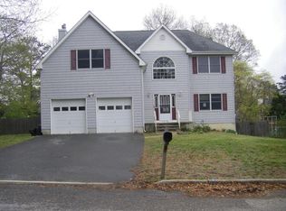 1726 Longwood Dr, Forked River, NJ 08731