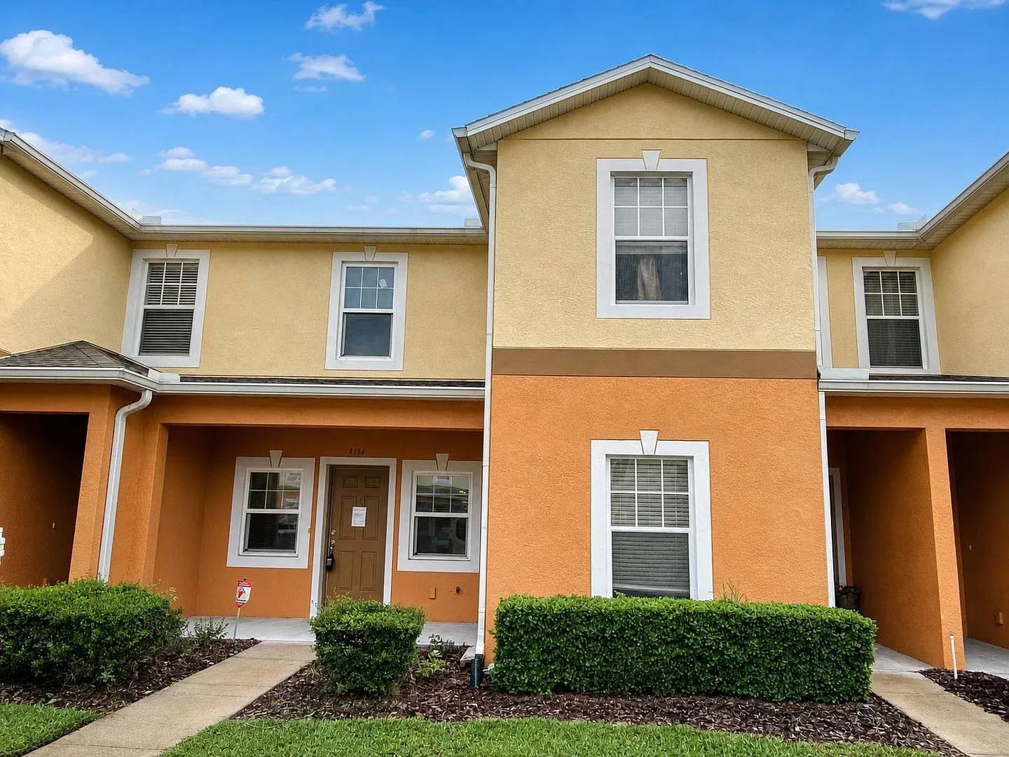 Spacious 2-Bedroom, 2.5-Bath Townhome In Autumnwood Grove Now Available! — Photo 1