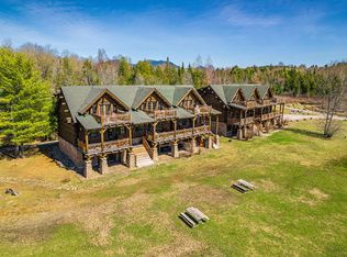 31 Bayside Dr #5, Saranac Lake, NY 12983