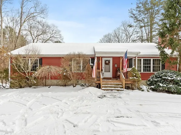 1215 South St, Barre, MA 01005