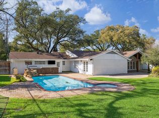 6119 Ella Lee Ln, Houston, TX 77057