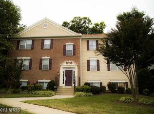 12014 Golf Ridge Ct APT 201, Fairfax, VA 22033