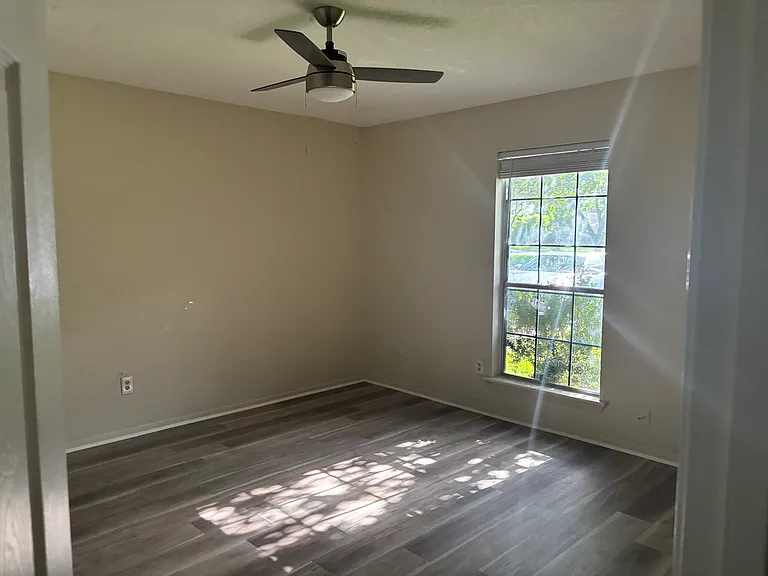 5058 Eider Dr — Photo 11