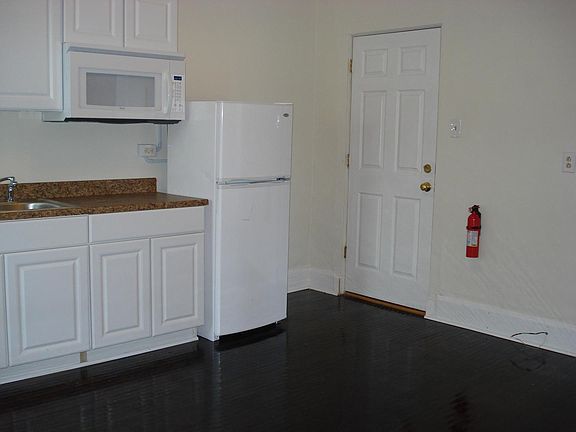 4th image of 1456 Neil Ave APT 3D