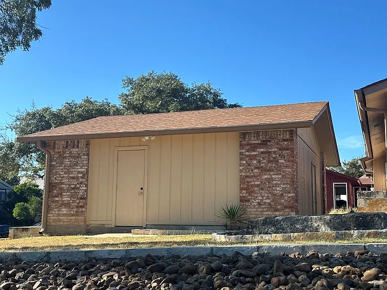 1900B W Lane Dr — Photo 16
