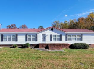 102 Carla Ann Dr, Pikeville, NC 27863