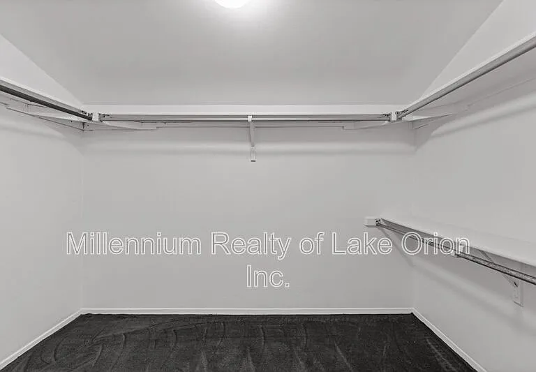 5611 Drake Hollow Dr W — Photo 19