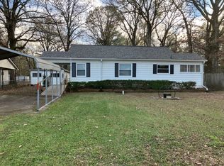 823 E 6th St, Hope, AR 71801