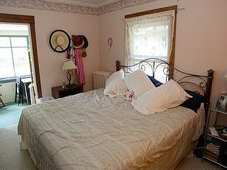 5th image of 1527 W Birchwood Ave