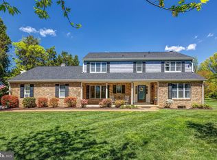 9512 Atwood Rd, Vienna, VA 22182