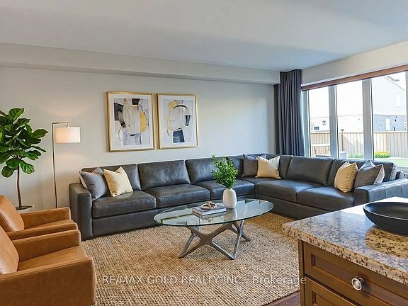4th image of 8005 Odell Ct