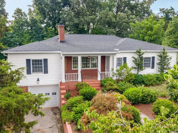 2502 Pine Dr NE, Cleveland, TN 37312