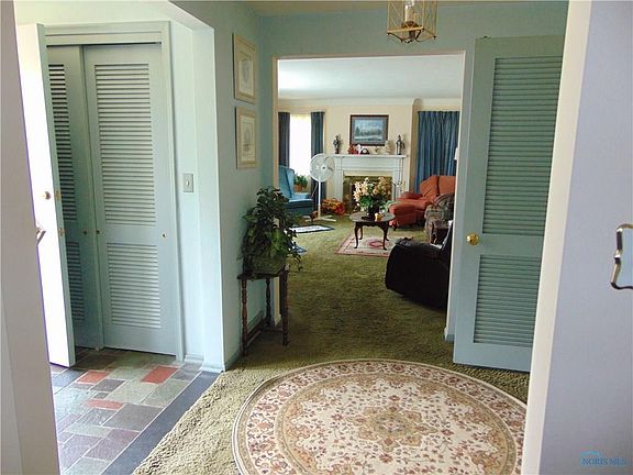 4th image of 3242 Orchard Trail Dr