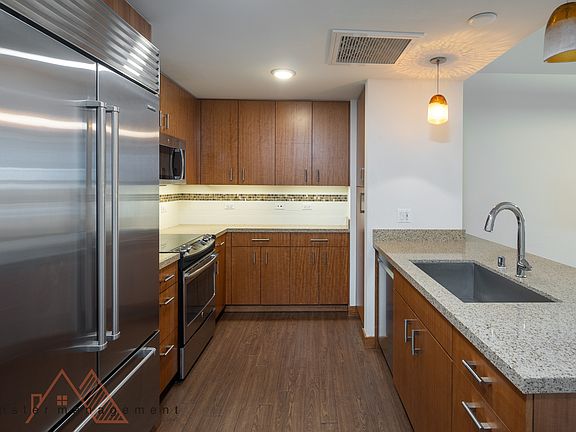 3rd image of 555 South St #111