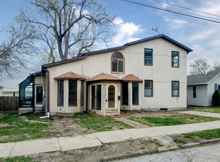 1222 Pleasant St, Council Bluffs, IA 51503