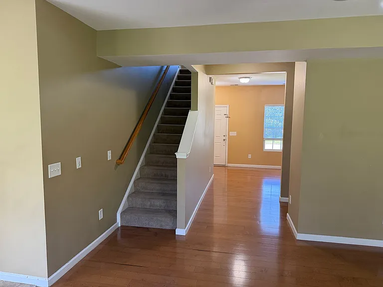 109 Gupton Ct — Photo 15