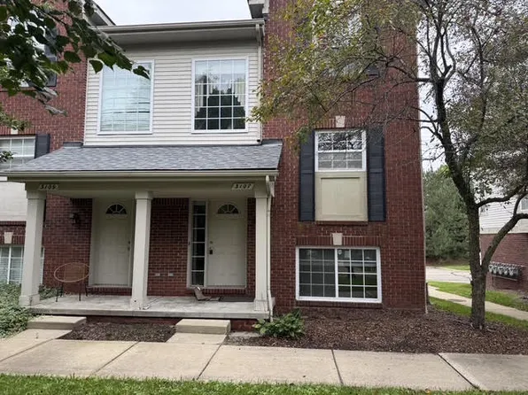 3107 Promenade Cir, Ann Arbor, MI 48108