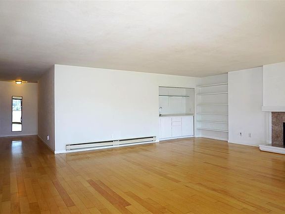 3rd image of 2 Greenwood Cove Dr #A