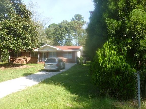 3rd image of 553 Crane Dr