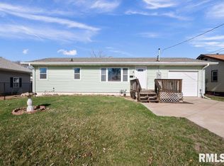 504 6th Ave, Camanche, IA