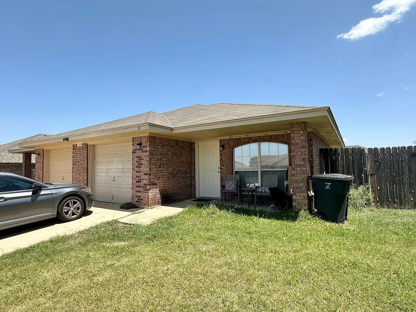 4406 July Drive — Photo 1