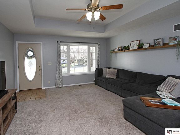 5th image of 1679 N Columbia Ave